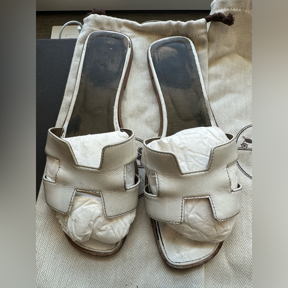 Authentic Hermes oran sandals